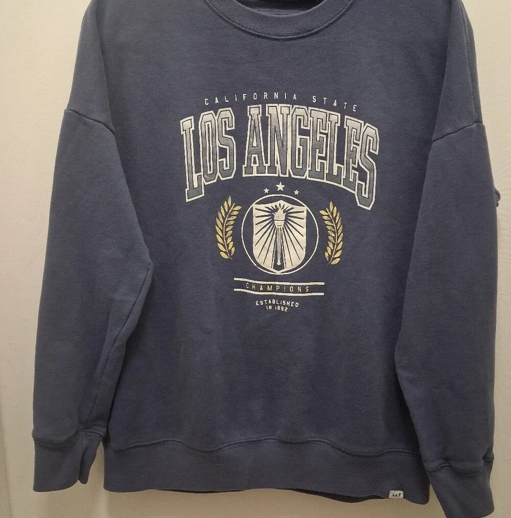 abercrombie kids navy sweatshirt crewneck Size Girls 13/14